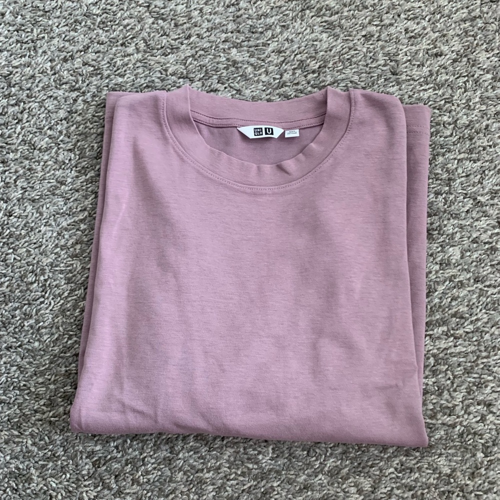 Uniqlo Mauve Crewneck Tee